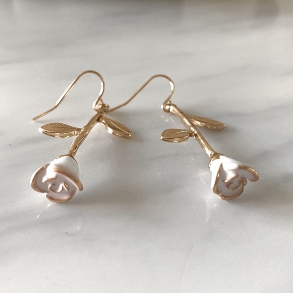 n e w | white rose drop earrings | rose stem earrings - Picture 2 of 4